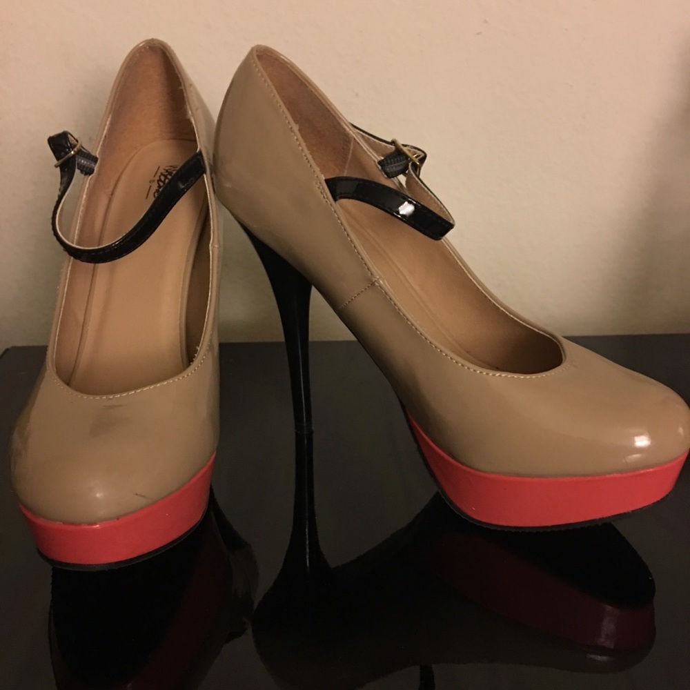 Multi Color Heels With Ankle Strap - image 1